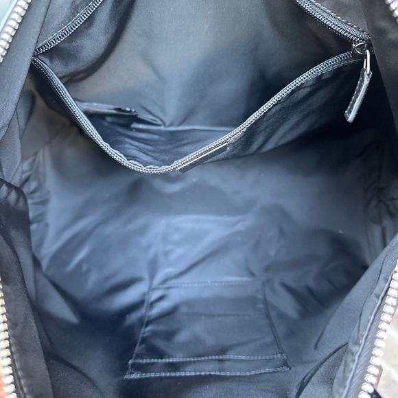 SOLD Gucci Web Duffle Bag Techno Canvas Medium - Picture 8 of 9